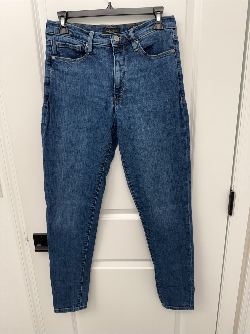Banana Republic Highrise Skinny jeans. Size 29 long